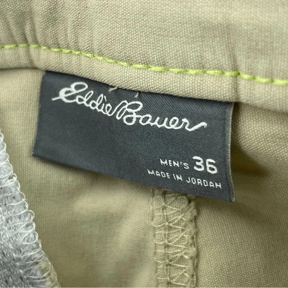 Eddie Bauer Mens Size 36 tan hiking shorts 2328 - Picture 5 of 9